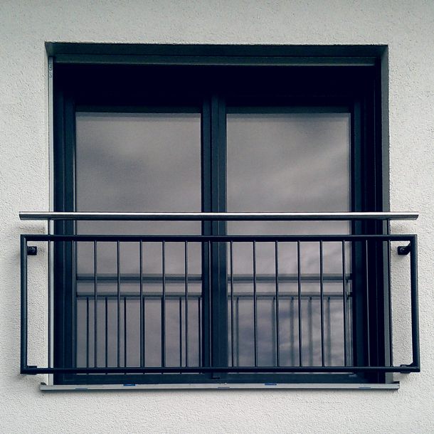 Moderner französischer Balkon von Metallbau Hofmann